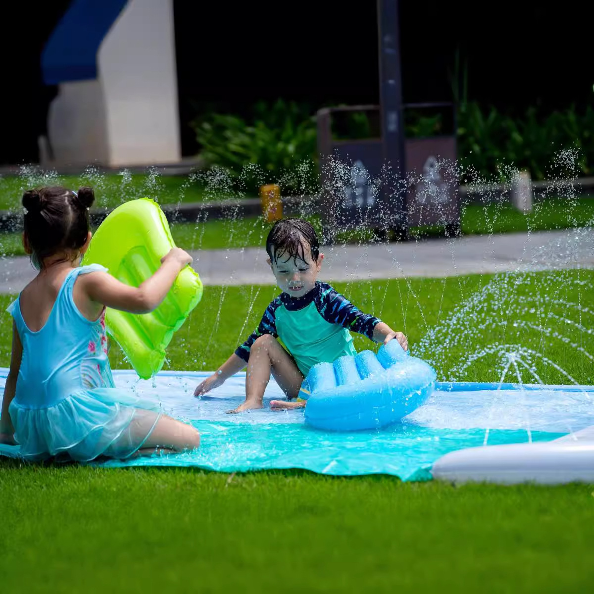 حصيرة انزلاقية مائية على شكل س - مراجعة Kids Outdoor Mat وسعره